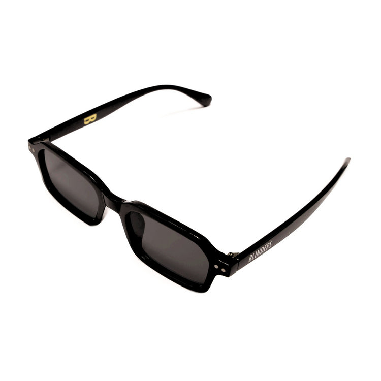 Lentes de sol Blinders Black Ravello con marco rectangular negro y lentes negros, estilo unisex UV400 - Blinders Online Store
